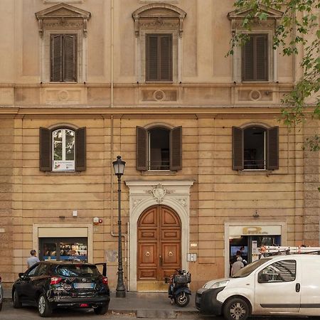 Piazza Di Santa Maria Maggiore Cosy Apartment ローマ エクステリア 写真